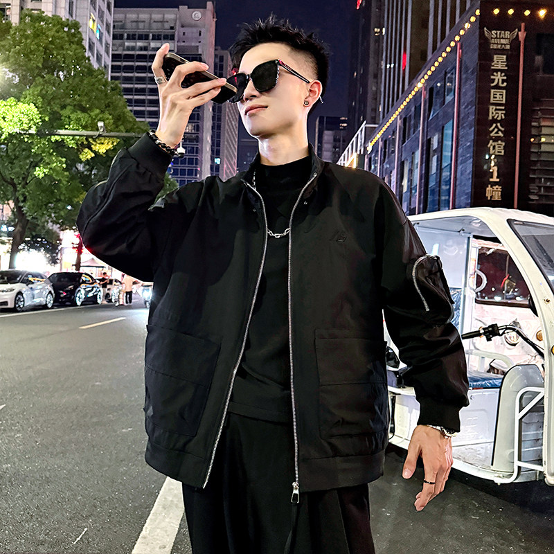 J177/P98控138简约光板立领手臂口袋结构夹克痞帅小伙外套男4,男装夹克,电商A256