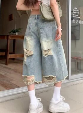 美式破洞毛边七分牛仔裤女生夏季新款大码宽松显瘦直筒阔腿中裤子