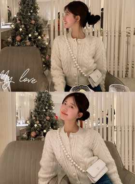 2025秋冬新款赵露思明星同款毛衣女小众宽松麻花针织开衫短外套潮