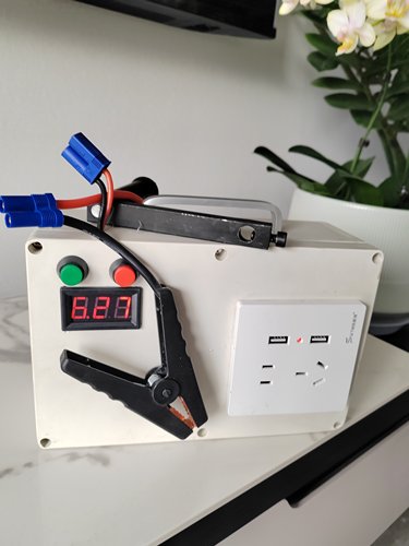 汽车启动电源搭电宝户外应急手摇发电机220v150w家用照明无刷发电