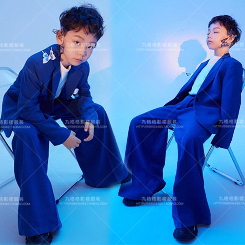 拍摄男童西装写真形象照儿童摄影主题服装舞台走秀克莱因蓝演出服