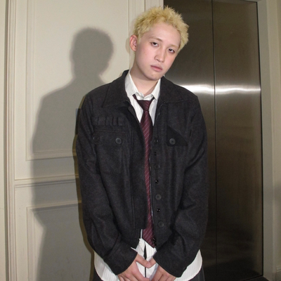 优雅轻奢感的短宽毛呢外套