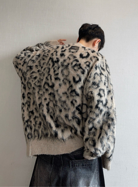 dannyandzee秋冬复古保暖卡其豹纹提花拉毛纽扣开衫毛衣外套男INS