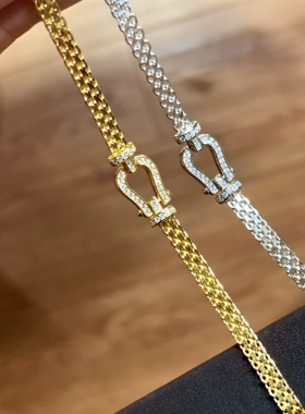 马蹄表带手链好高单戴叠戴都出彩，百搭不挑风格哦925银镀金