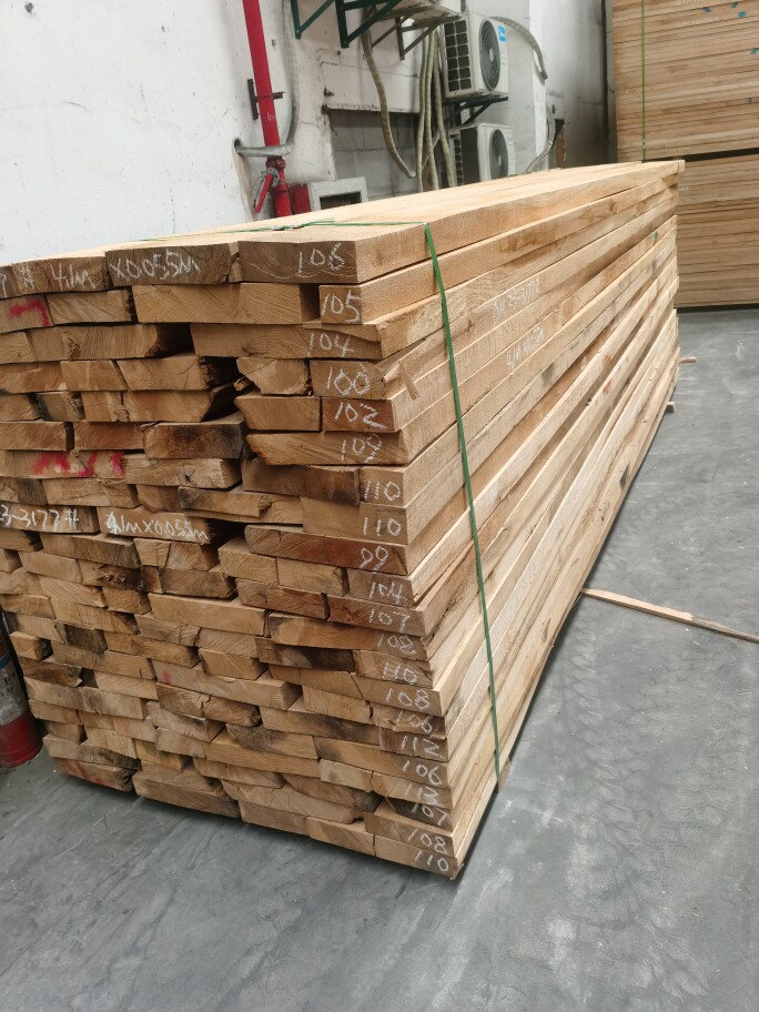 俄罗斯椴木原木板材红木烘干板书法雕刻牌匾拼板结疤少