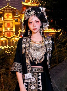 新款苗疆少女服装苗族土家族贵州舞台旅拍摄影套装民族风外搭时尚