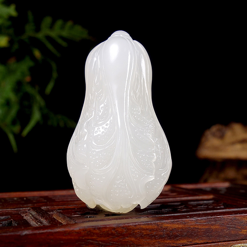 新疆和田玉白玉遇百财白菜挂件