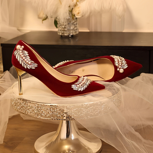 高级感红色结婚鞋女秋季新款中式秀禾婚纱两穿新娘鞋不累脚高跟鞋