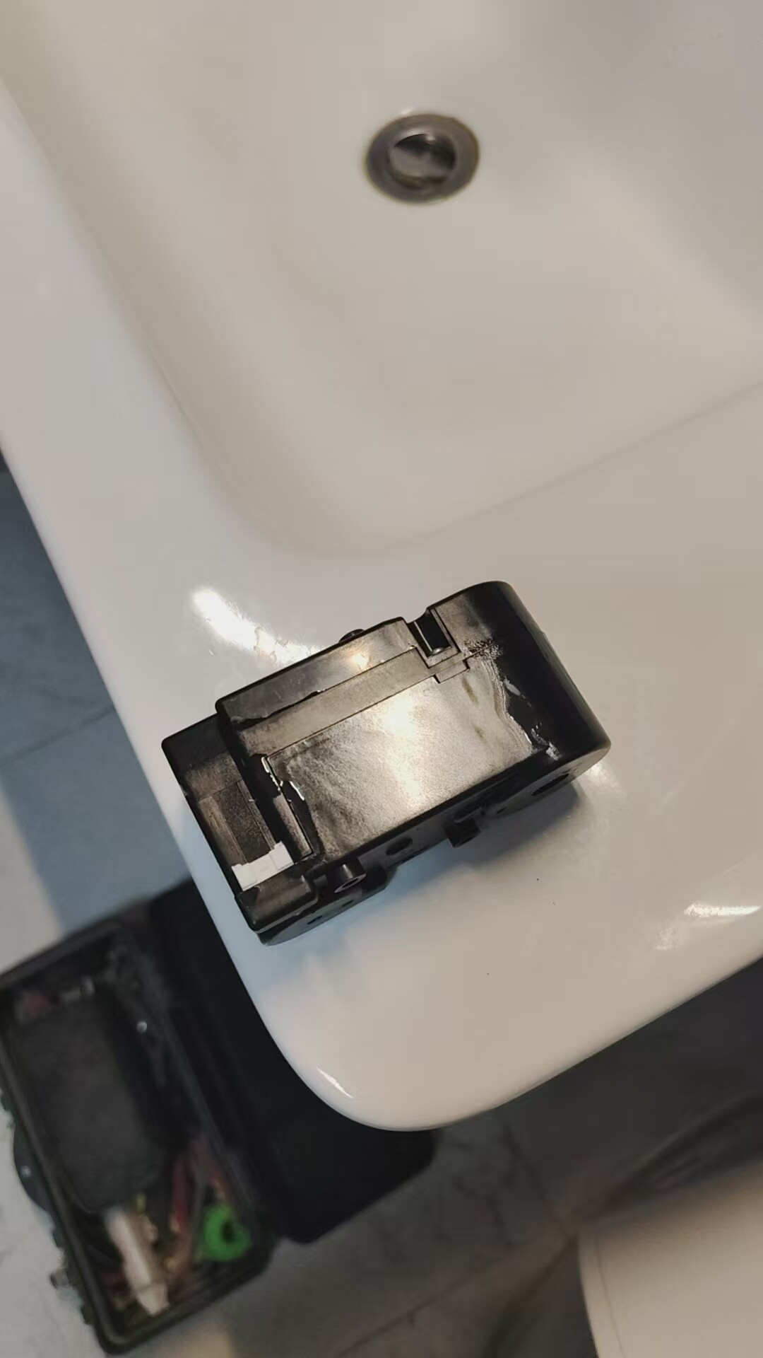 适配法恩莎F1-2/F8智能马五金配件包装