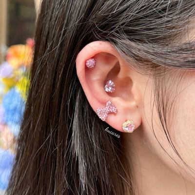 hucares「玫红公主」华子钻定制爆闪医用钢养耳洞防过敏耳蜗钉