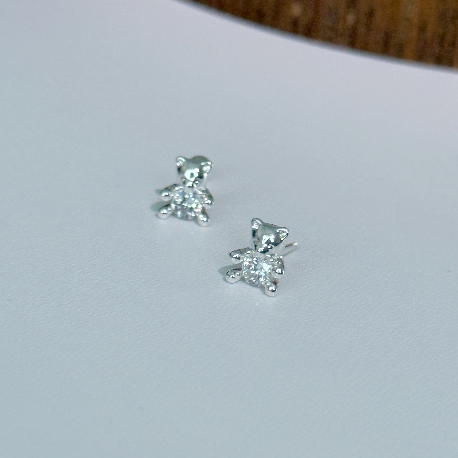 hucares「星糖熊崽」定制耳钉925银针爆款轻奢耳饰防过敏