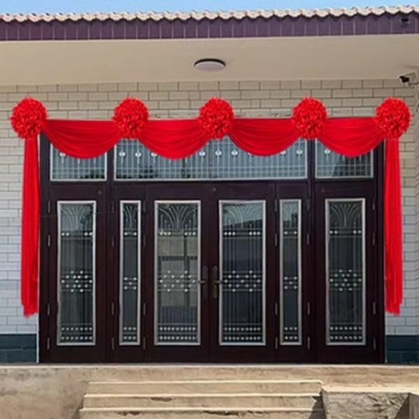 红绸缎布大红花球农村婚礼院子装饰阳台栏杆楼梯扶手单元门口布置