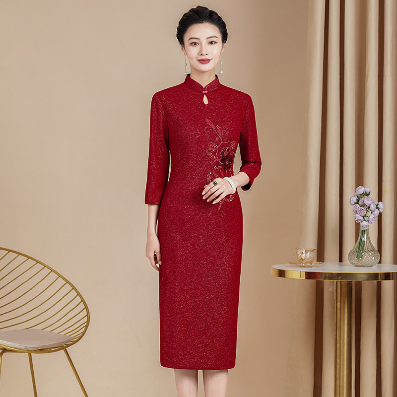 结婚礼妈妈礼服喜服大码连衣裙夏秋旗袍喜婆婆婚宴装2026新款女装