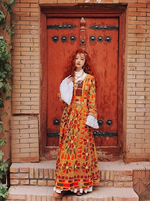 夏萨珑花香！土库曼部落风重工刺绣印度民族风泰国波西米亚连衣裙