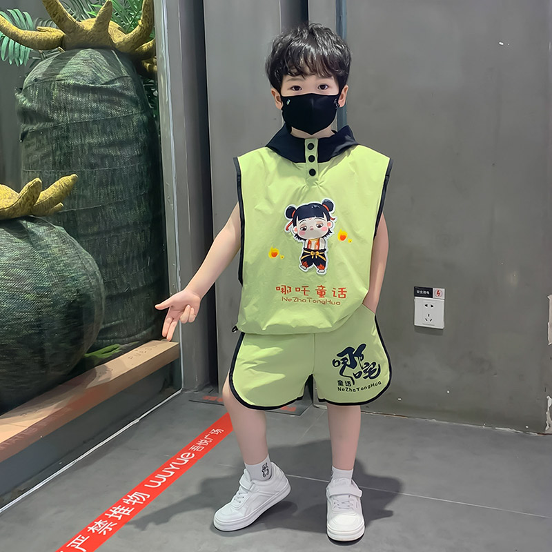 男童哪吒套装夏季2025新款帅气无袖连帽运动衣服儿童背心短裤夏装