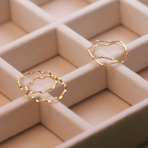 不掉色超细波浪INS设计感百搭潮流叠戴关节尾戒指环女镀18K金钛钢