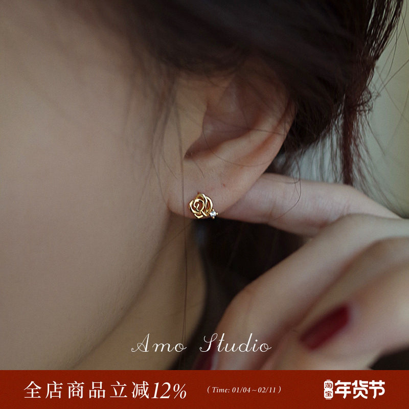 AMO钻石玫瑰花耳钉女简约小众设计感银针耳饰2025年新潮小巧精致