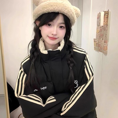 美式插肩三条杠撞色羽绒棉服大童