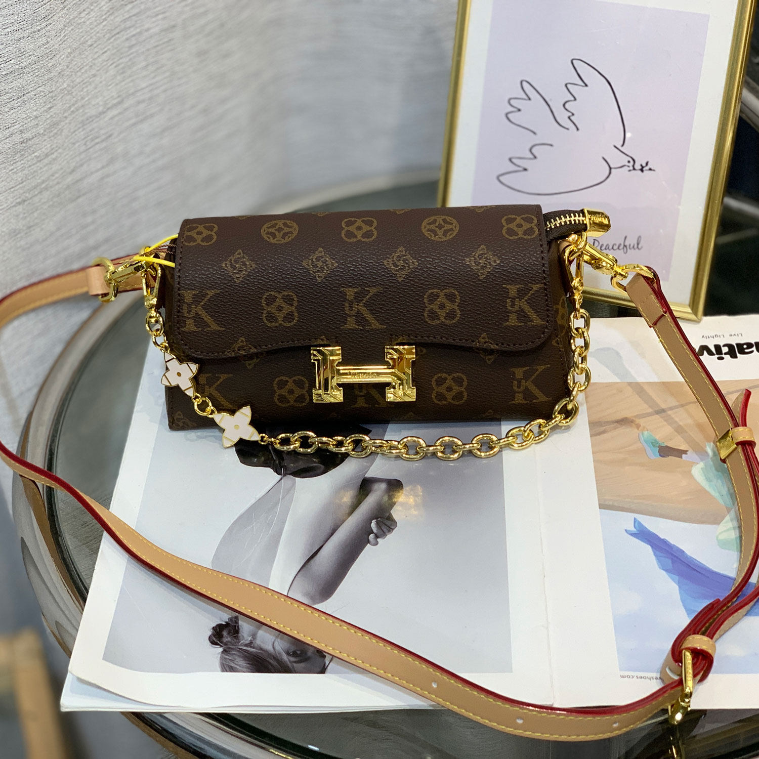 秋冬新款印花链条包女质感百搭斜挎包金属磁扣小方包手提单肩女包