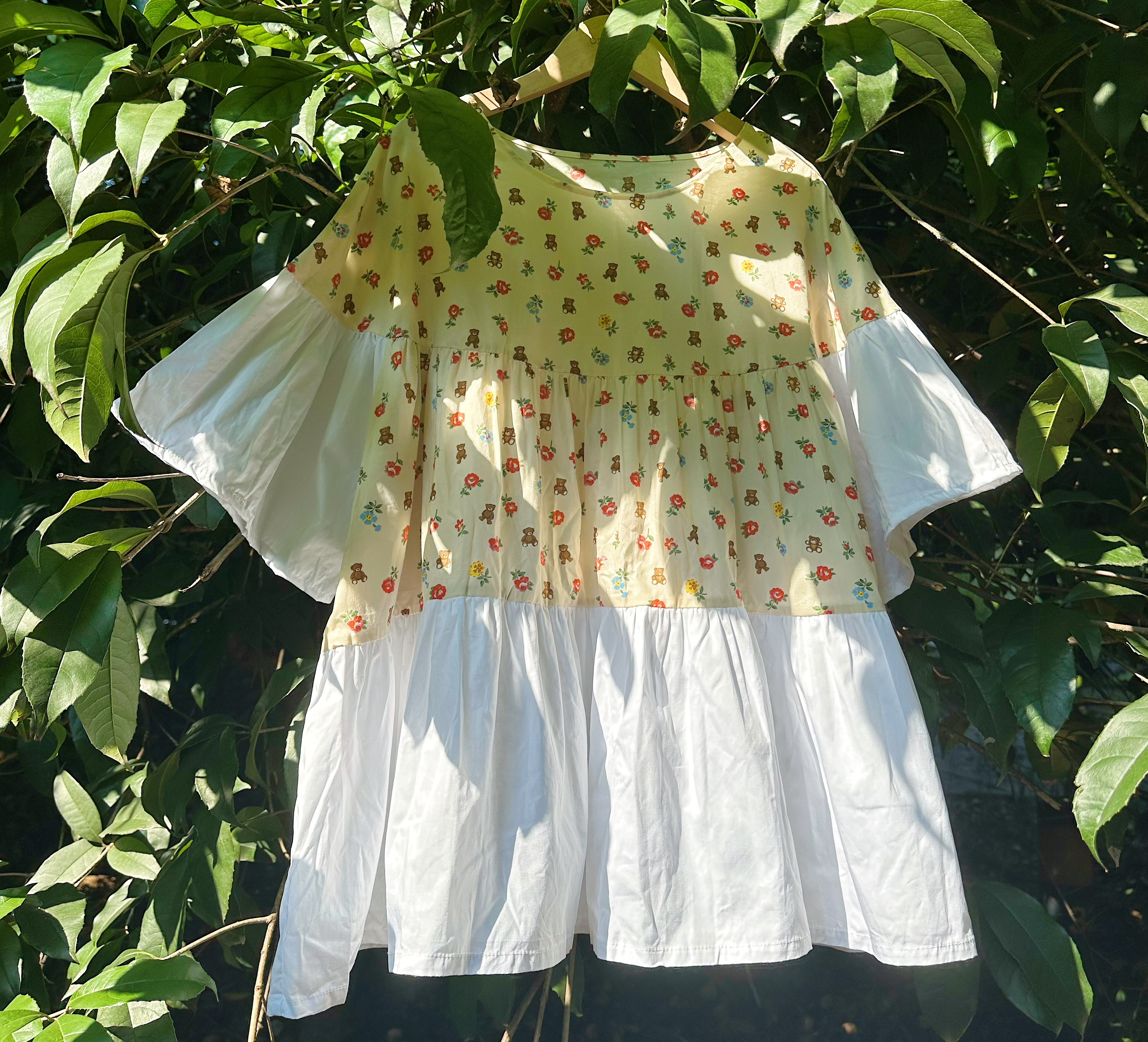 大酱汤汤夏季森系手作孤品碎花小熊可爱日系短袖衬衫女夏季上衣-