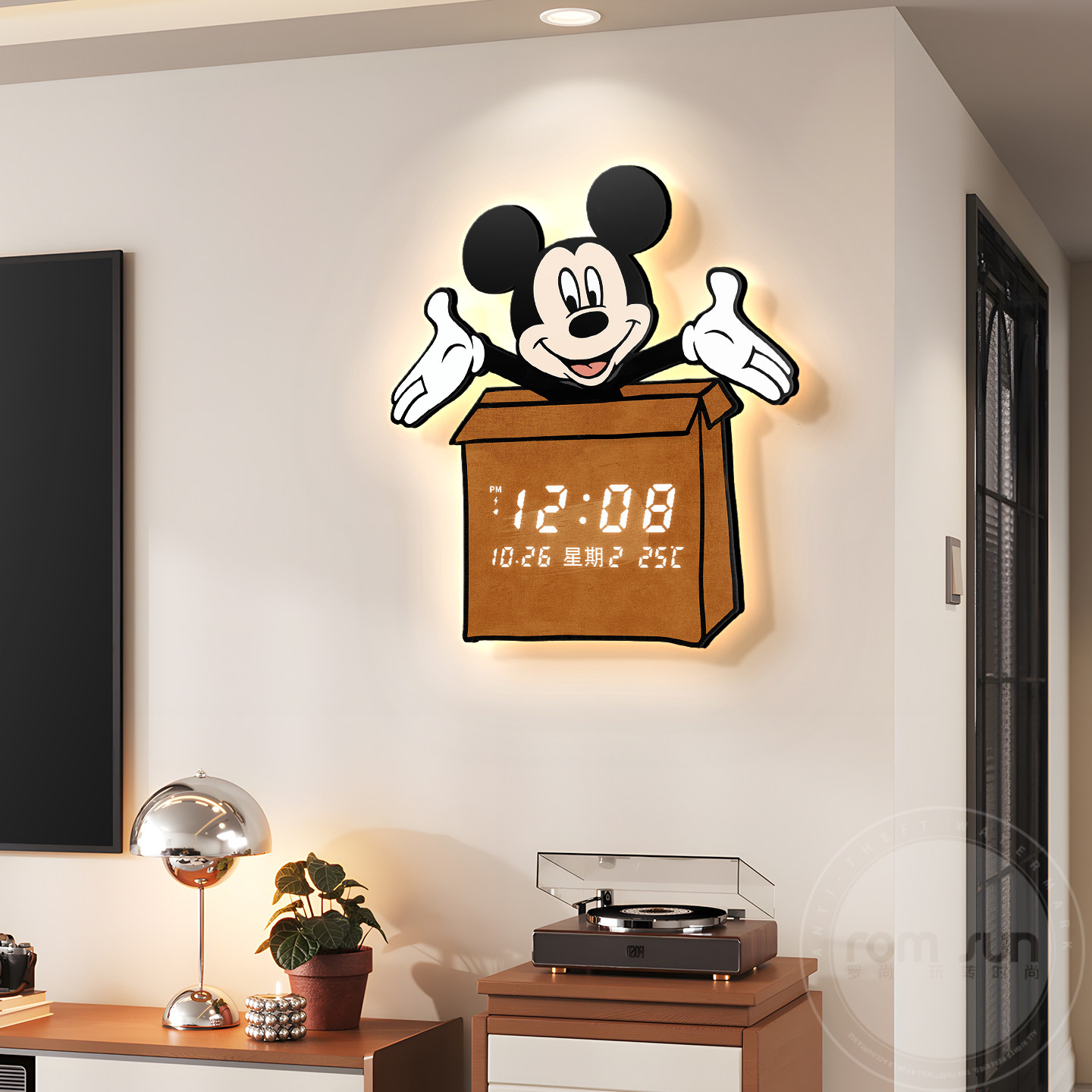 卡通米奇客厅数字时钟装饰画万年历插电餐厅钟表高档电视背景挂钟
