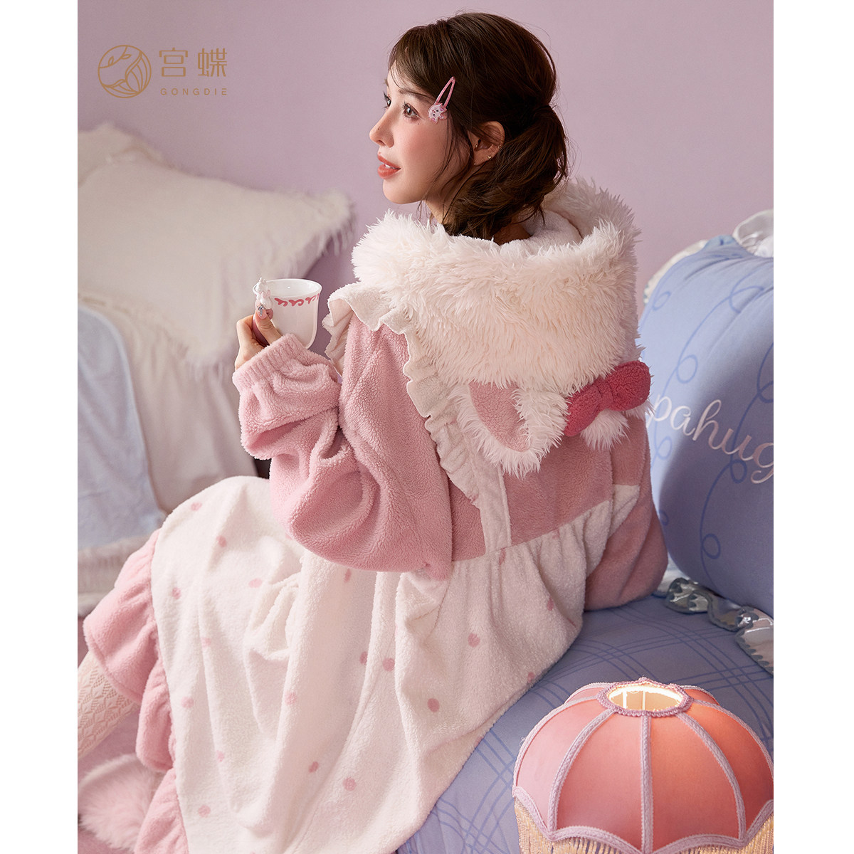 宫蝶【蓄热型】迪士尼玛丽猫冬季睡裙女珊瑚绒加厚中长款甜美睡衣