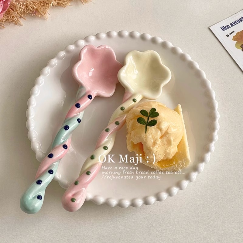 可爱陶瓷勺星星甜品勺子特别好看的勺子小勺子高颜值搅拌精致女生