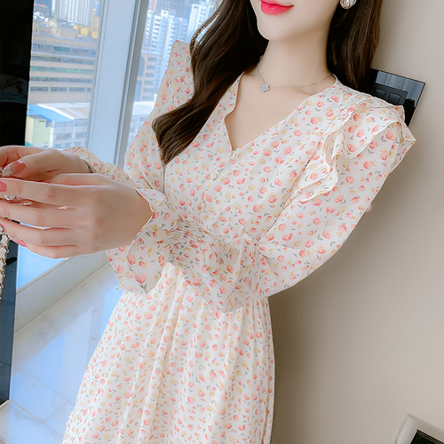 熙熙家服饰二店 XXJFSR8213 熙熙家服饰二店 XXJFSR8213