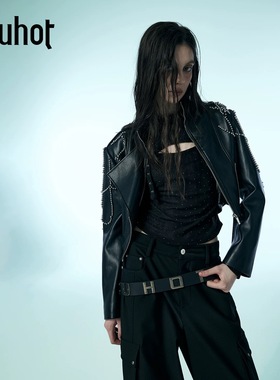 uhot/诱货黑色短款钉珠立领皮衣防风外套保暖奢华25新款UWWW1W377