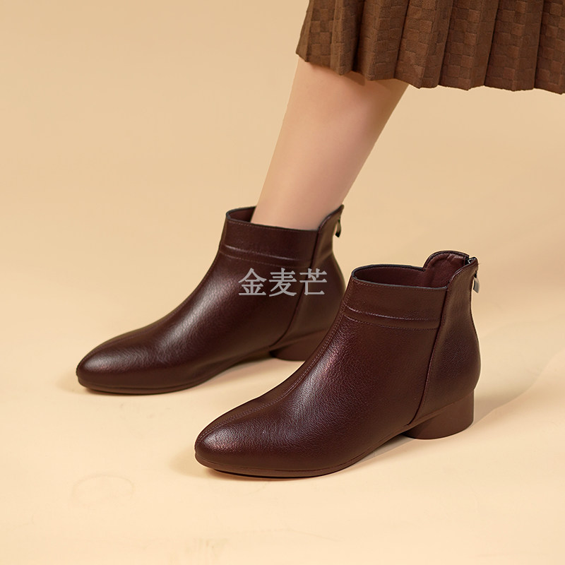 女靴尖头靴新款超软法式女款粗跟女士短筒女短靴马丁靴秋冬靴子女