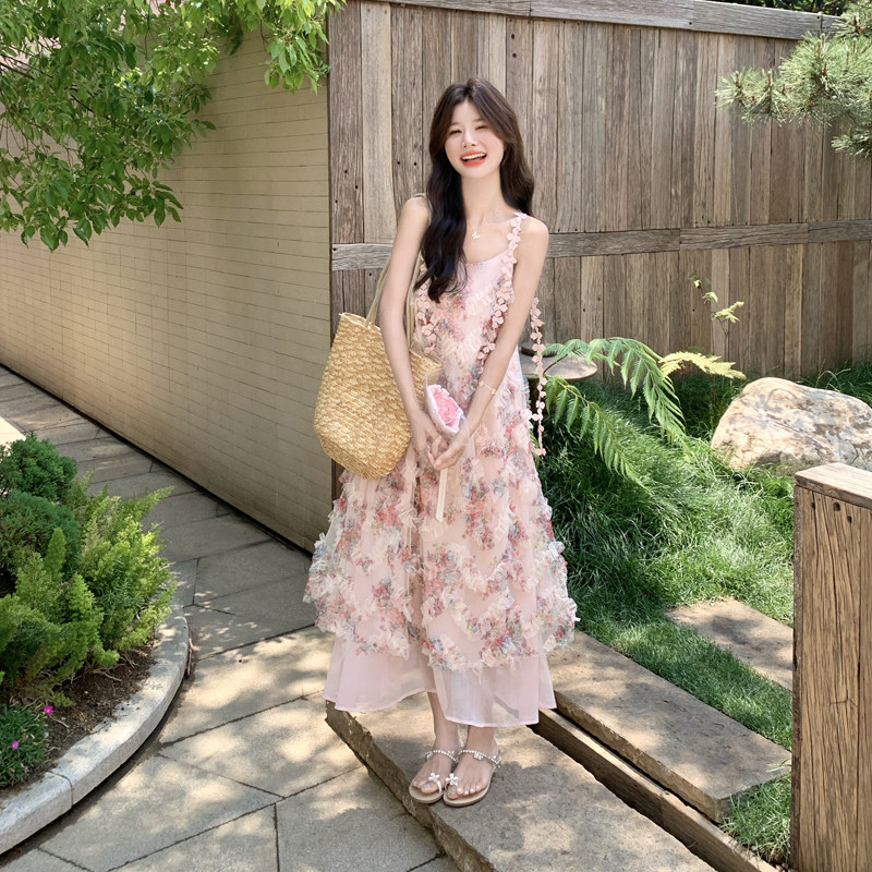 甜美木耳边粉色碎花网纱吊带连衣裙女夏2025新款简单大方超火长裙,女装连衣裙,浙宝128A
