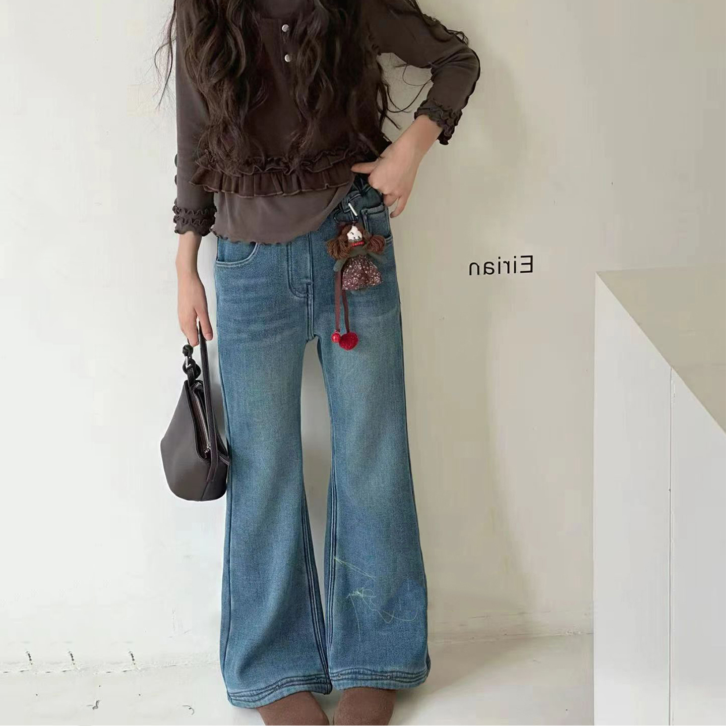 女童甜美风一体绒牛仔喇叭裤