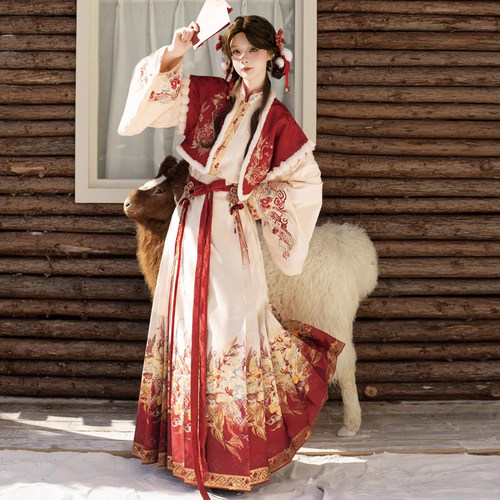 罗袖动香【红霄鱼舞】喜庆过年服织金仿妆花马面裙国风新中式日常