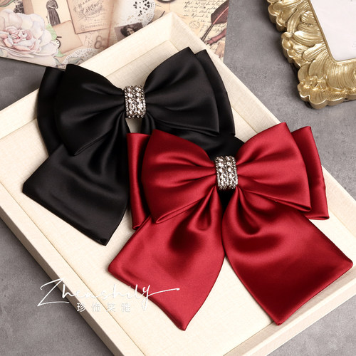 高级感缎面顶夹水钻弹簧夹发饰