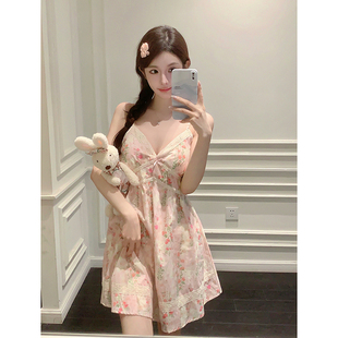 碎花吊带睡裙女夏带胸垫纯欲风睡衣女性感家居服居家短裙 法式