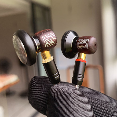 顺丰街语hifi小叶紫檀平头耳塞