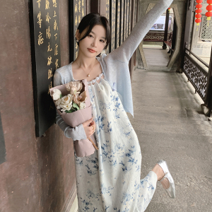 蓝海奕诺新中式国风碎花挂脖连衣裙套装女夏气质开衫吊带裙两件套