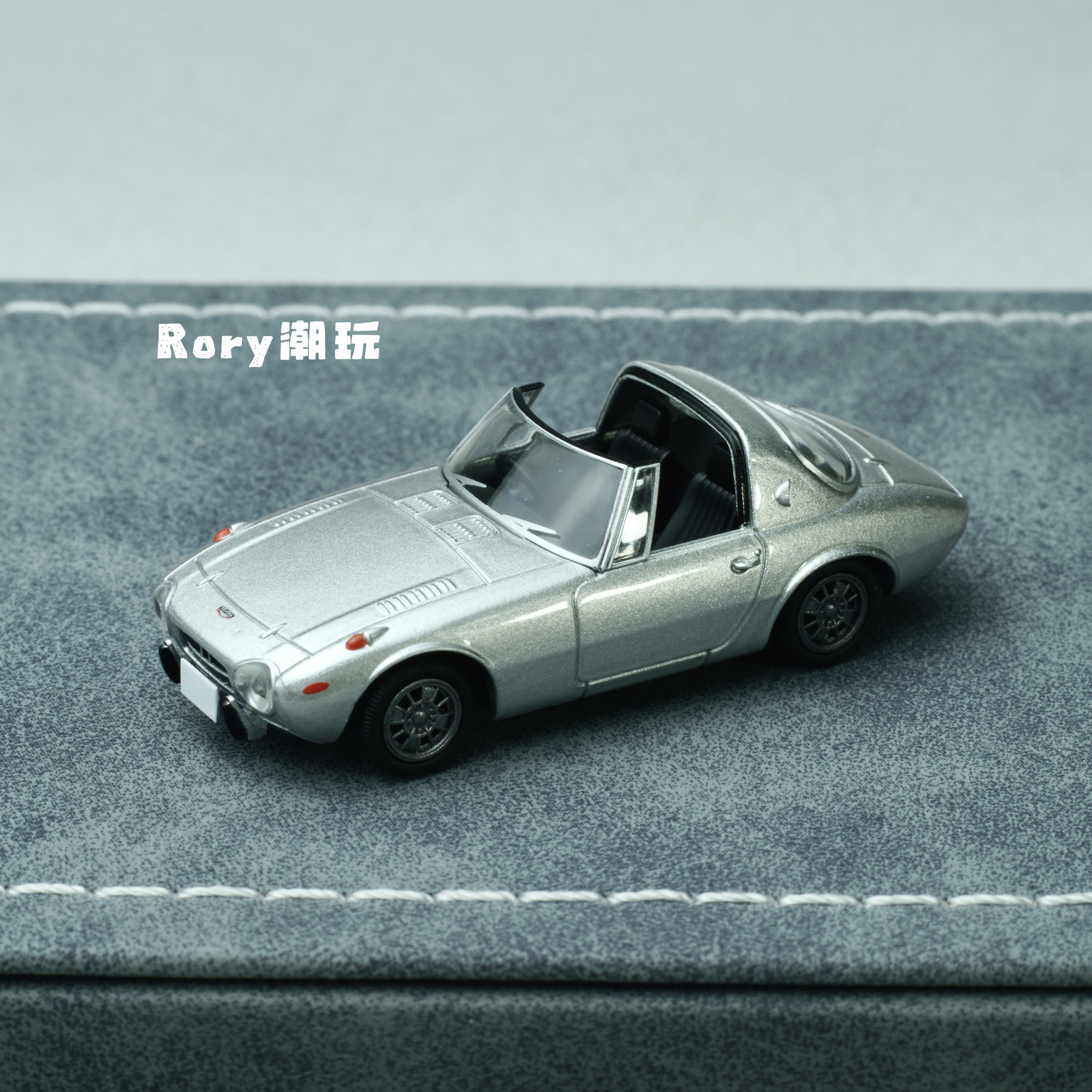 tlv丰田toyota N139c Sports800 1:64日系经典车模 多美卡TOMYTEC