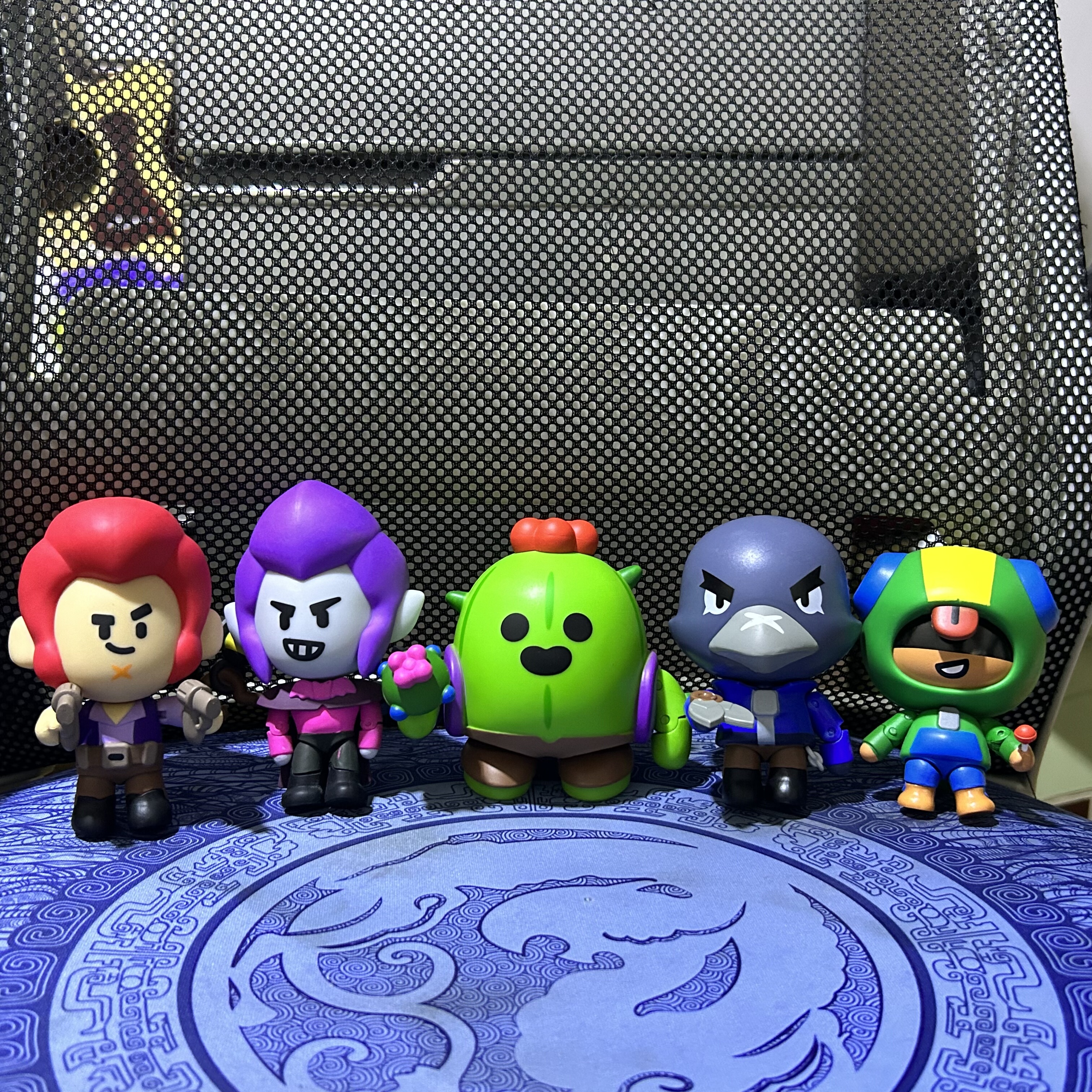 正版荒野乱斗LINE FRIENDS x斯派克卡通车载玩偶摆件