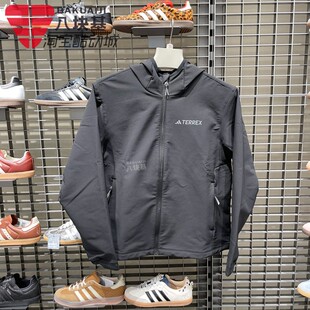 阿迪达斯女装2025秋季拒水防泼三合一训练运动连帽夹克外套KE6435