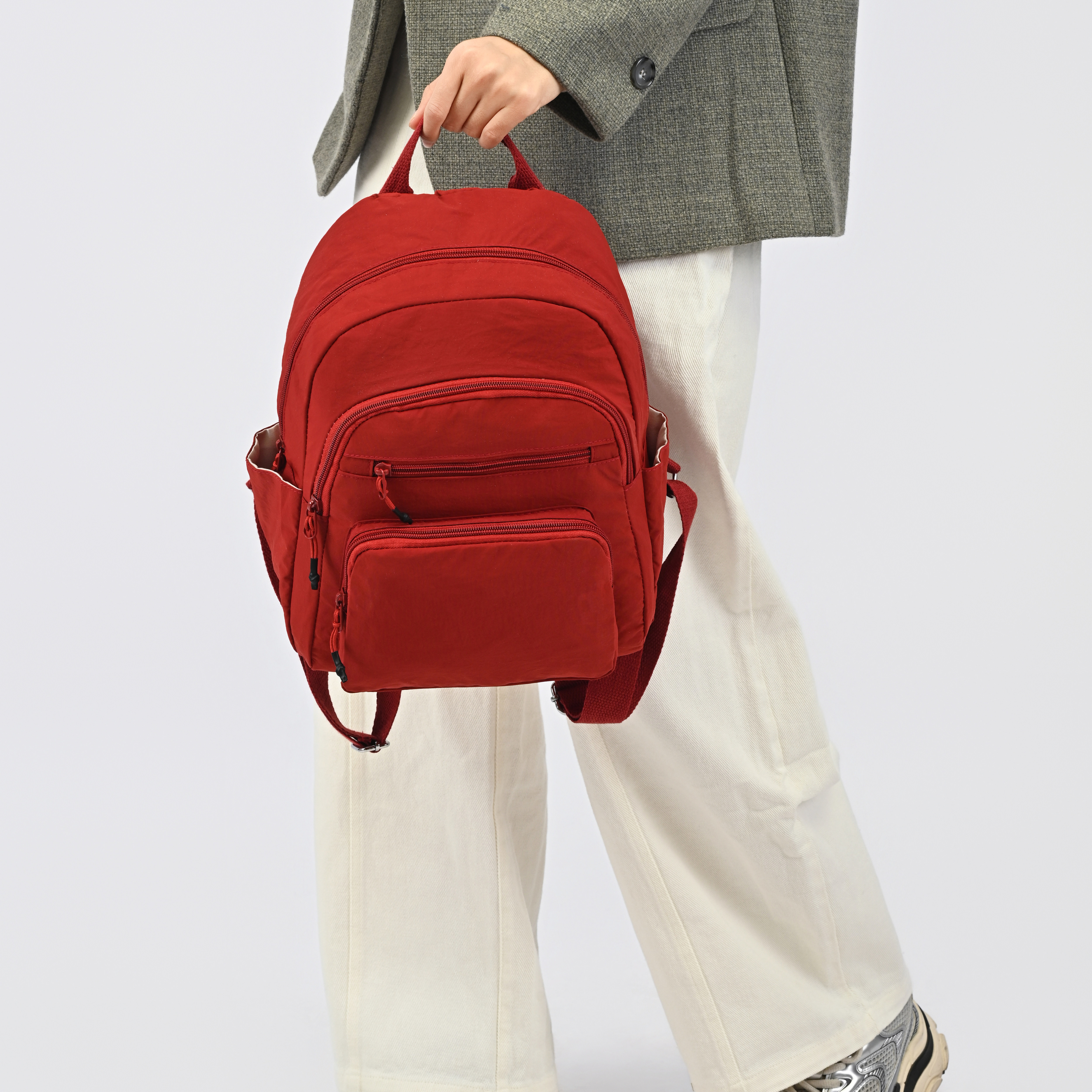 休闲双肩包女韩版新款高级感通勤小背包纯色简约防泼水女士背包