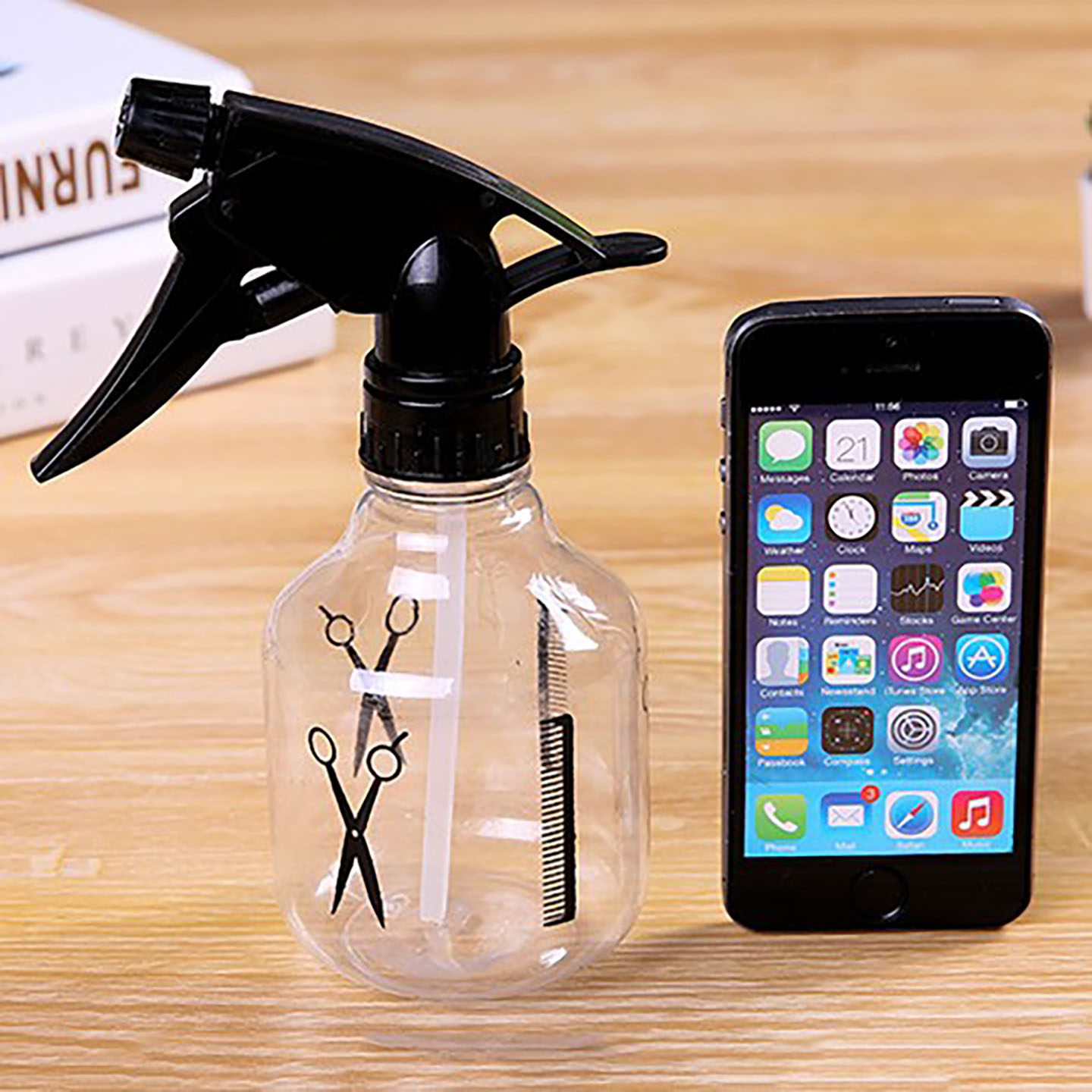 塑料消毒液小喷壶酒精喷头理发店家用喷雾瓶手压式浇花细雾化喷壶