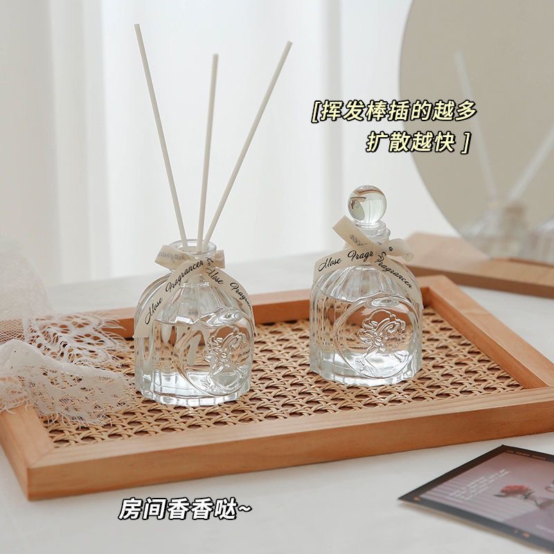 ins冷淡风小众少女瓶香薰摆件