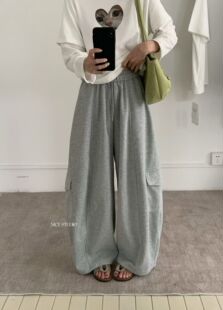 Nice studio奶思家2026年秋冬韩版时尚休闲宽松显瘦工装裤卫裤女