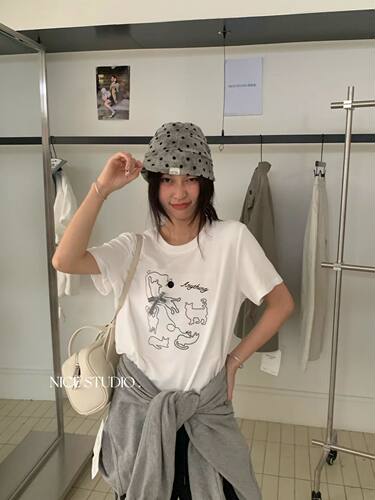 Nice studio奶思家秋季韩版时尚休闲显瘦卡通刺绣短袖T恤女潮
