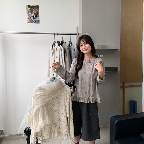 奶思家 Nice Studio秋季韩系小花边Tee长袖T恤女上衣潮30612