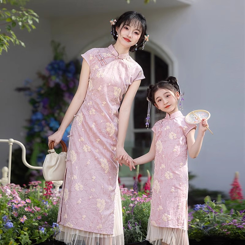 亲子装母女同款旗袍一模一样国风2025新款儿童唐装连衣裙中式大码图片
