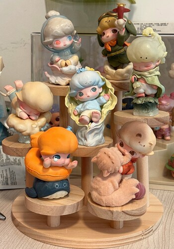 泡泡玛特DIMOO限定时光手办盲盒夏日青草地收纳展示架柜子展示架