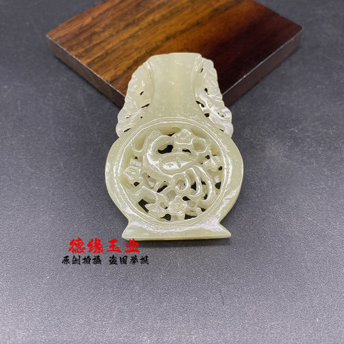 和田玉花瓶平安吊坠挂件玉佩玉坠