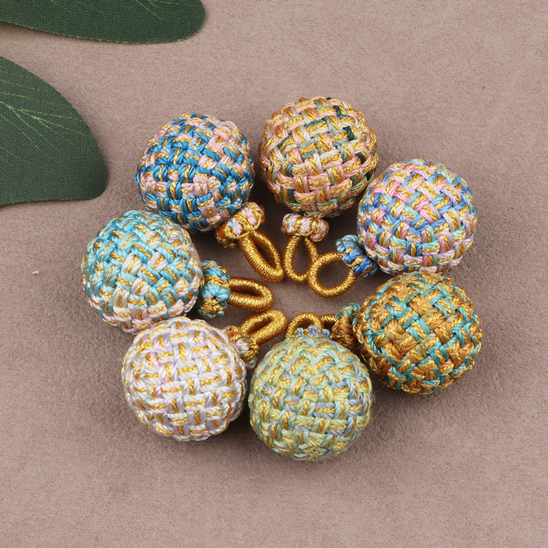 有球必应渐变龙鳞包挂饰品U盘绳